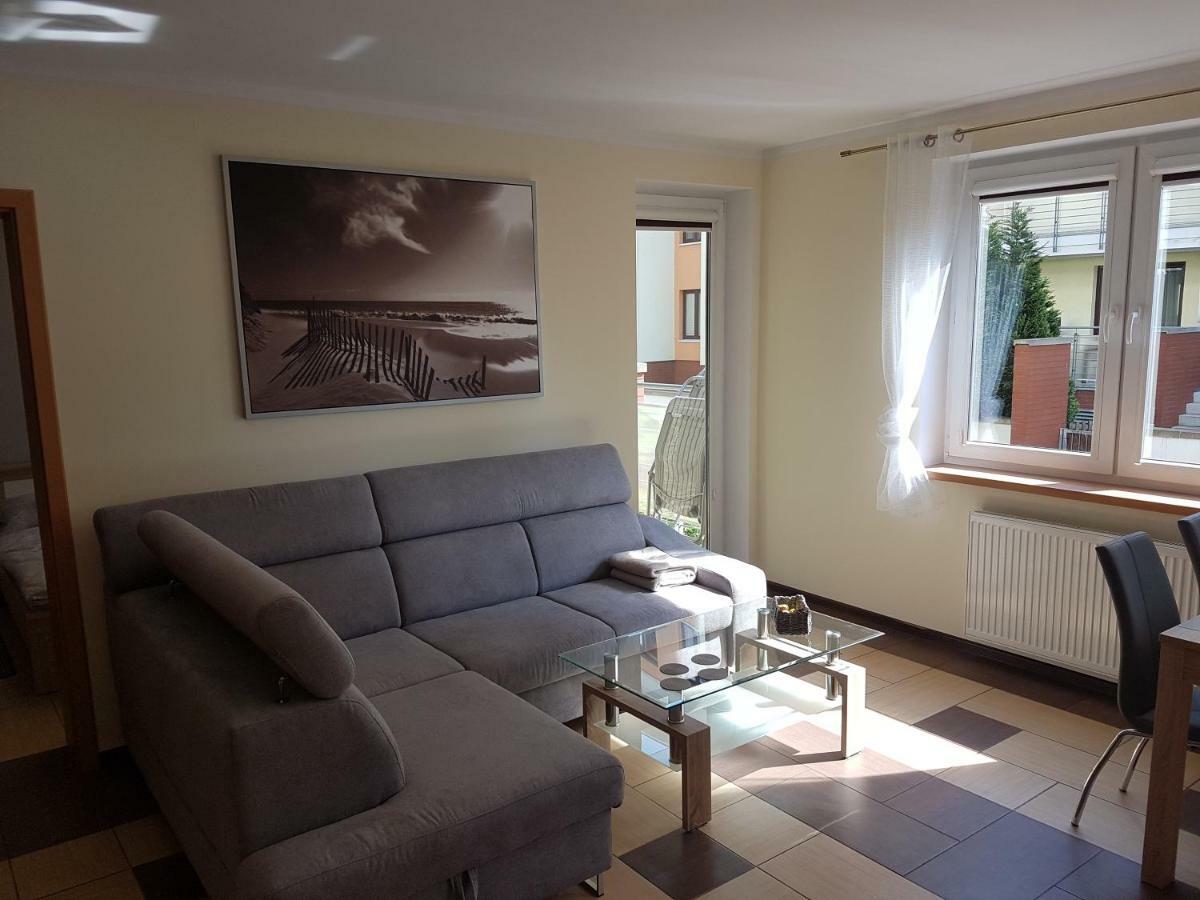 Apartament Z Ogrodkiem Pomerania Kołobrzeg Esterno foto